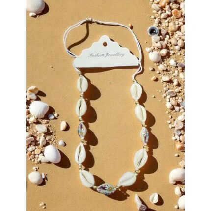 SEASHELL NECKLACE WITH FLORAL PRINT PATTERN