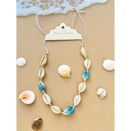 SEASHELL NECKLACE WITH TURTLE PRINT PATTERN