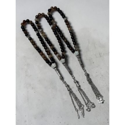 OPEN AGATE TURKISH FLAG-TASSELED PRAYER BEADS