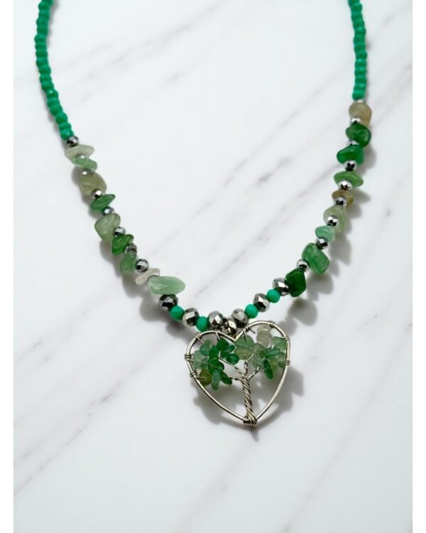 JADE STONE HEART-SHAPED TREE OF LIFE CRYSTAL NECKLACE