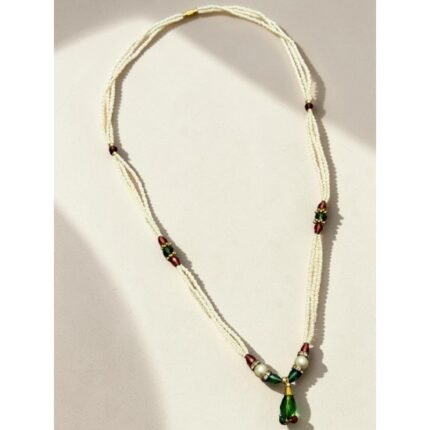 VINTAGE GREEN TEARDROP BEAD NECKLACE WITH MULTIPLE STRINGS AND PEARL DETAILS