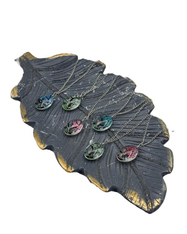 OVAL SULTAN'S HERB TREE OF LIFE-STYLE GLASS NECKLACE