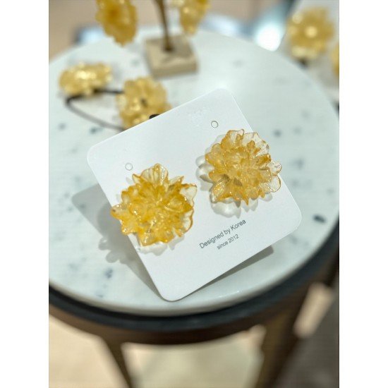YELLOW FLOWER-SHAPED EARRINGS