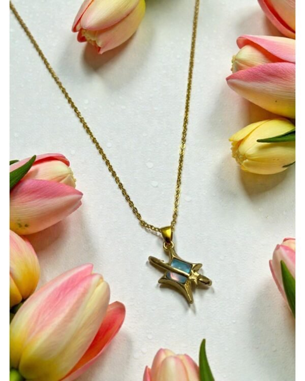 GOLD-COLORED, SPARKLY POLAR STAR NECKLACE