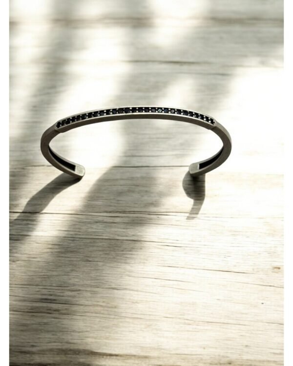 SLIDING STEEL BRACELET